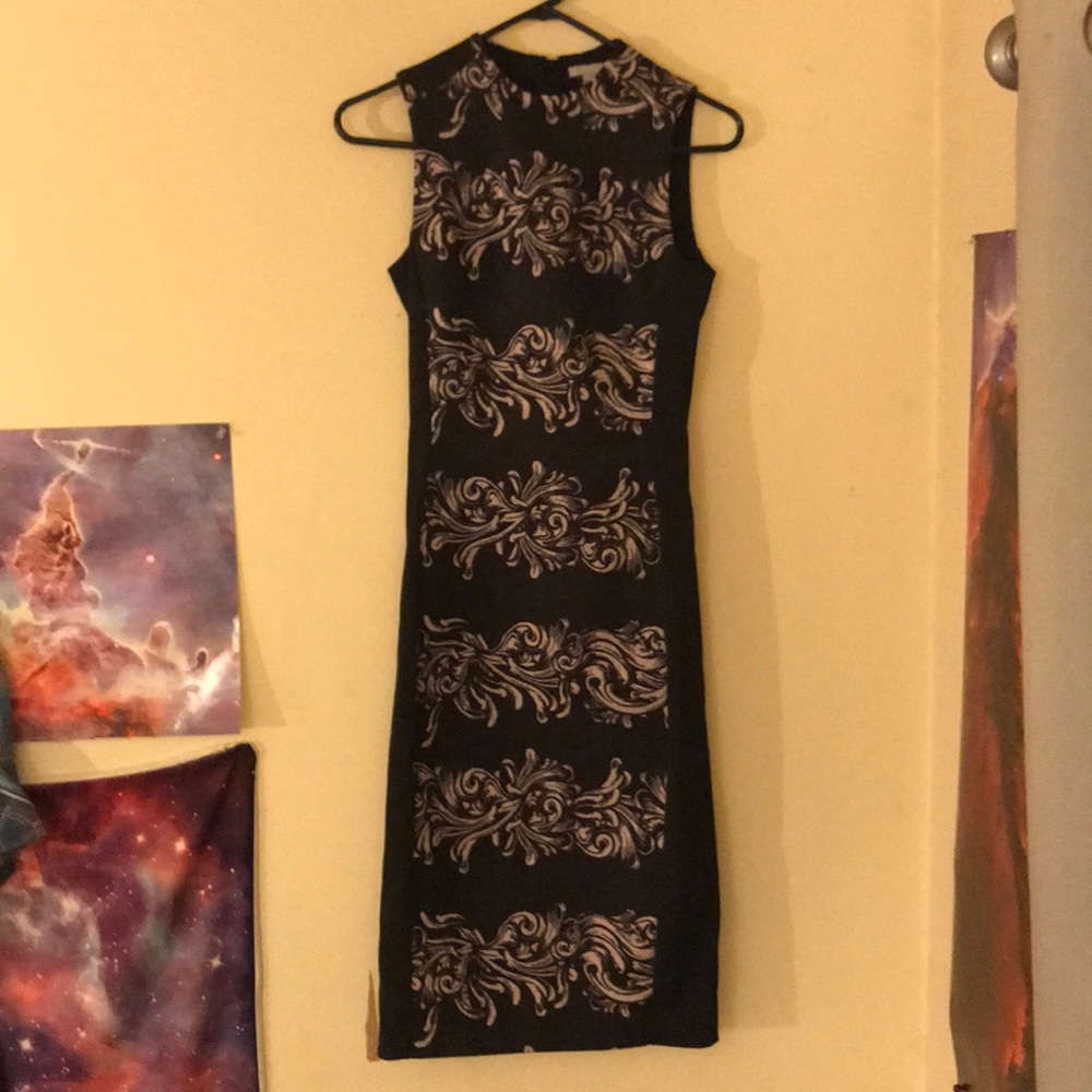Form fitting formal floral dress